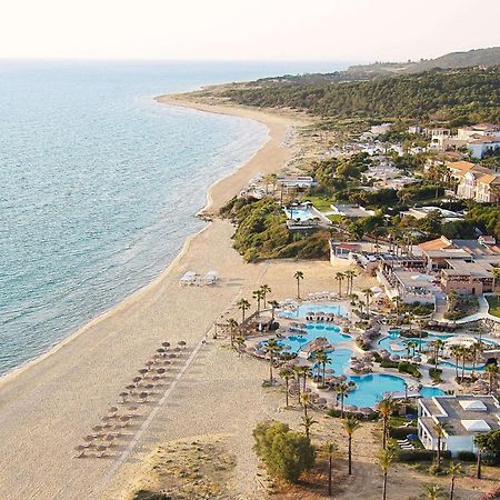 Grecotel Luxme Oasis At Riviera Olympia & Aqua Park Loutra Killinis Exteriör bild