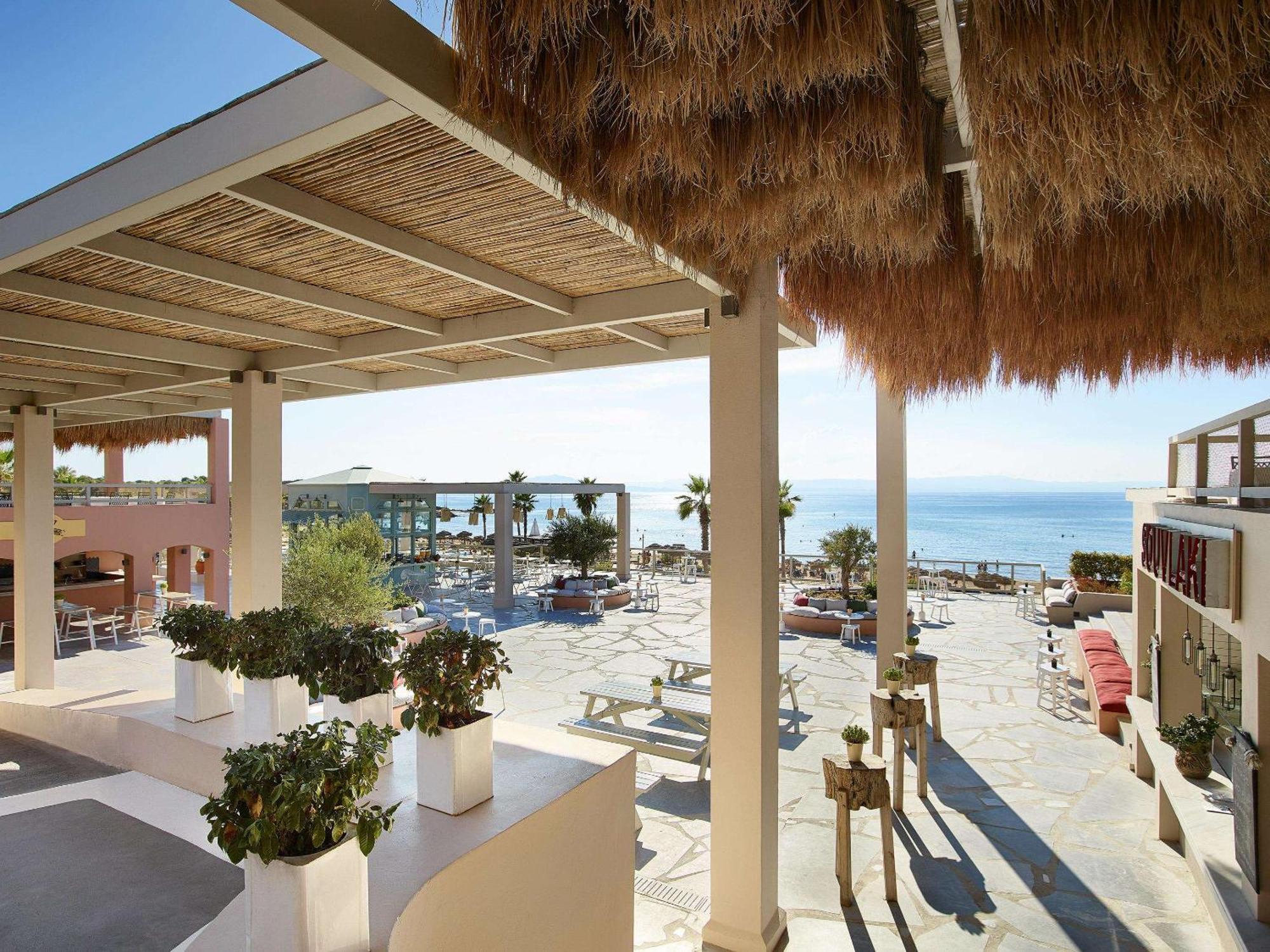 Grecotel Luxme Oasis At Riviera Olympia & Aqua Park Loutra Killinis Exteriör bild
